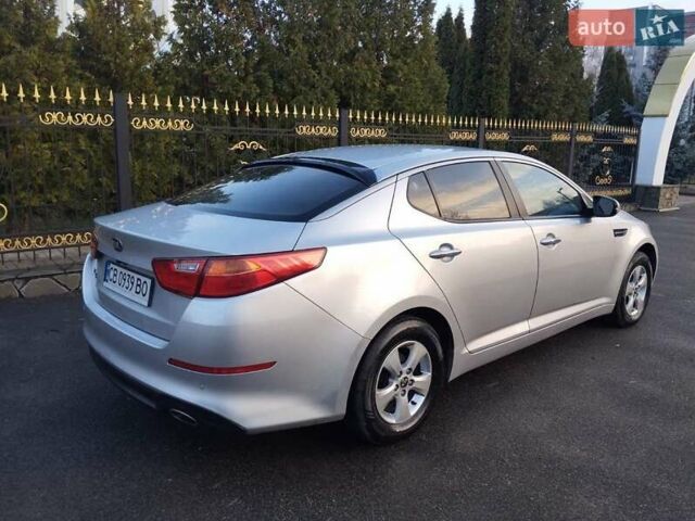 Серый Киа K5, объемом двигателя 2 л и пробегом 207 тыс. км за 10200 $, фото 3 на Automoto.ua