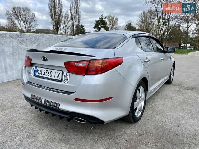 Серый Киа K5, объемом двигателя 2 л и пробегом 115 тыс. км за 10300 $, фото 2 на Automoto.ua