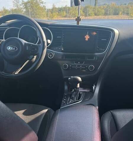 Серый Киа K5, объемом двигателя 2 л и пробегом 340 тыс. км за 8999 $, фото 11 на Automoto.ua