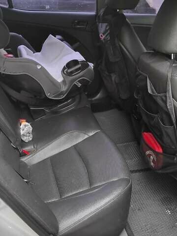 Серый Киа K5, объемом двигателя 2 л и пробегом 222 тыс. км за 10900 $, фото 24 на Automoto.ua