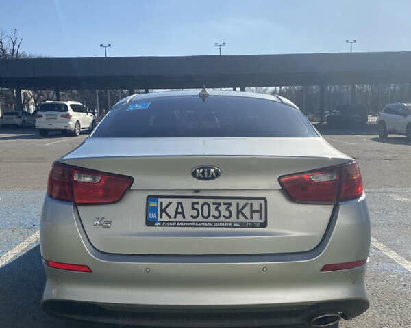 Серый Киа K5, объемом двигателя 2 л и пробегом 261 тыс. км за 8600 $, фото 6 на Automoto.ua