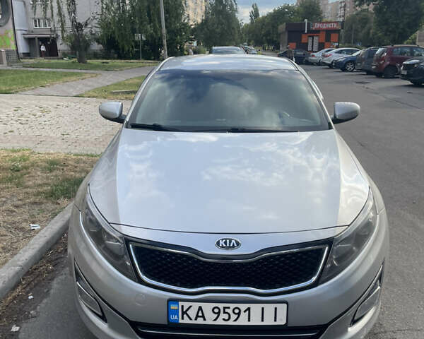 Серый Киа K5, объемом двигателя 0 л и пробегом 335 тыс. км за 9250 $, фото 10 на Automoto.ua
