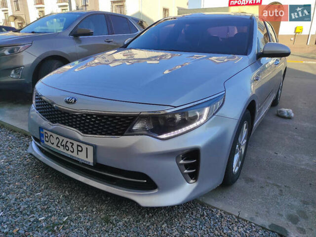 Серый Киа K5, объемом двигателя 2 л и пробегом 155 тыс. км за 14200 $, фото 7 на Automoto.ua