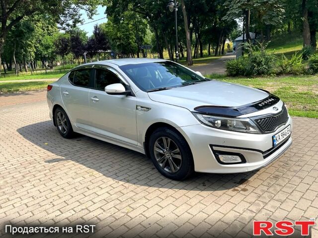 Сірий Кіа K5, об'ємом двигуна 2 л та пробігом 240 тис. км за 10000 $, фото 1 на Automoto.ua