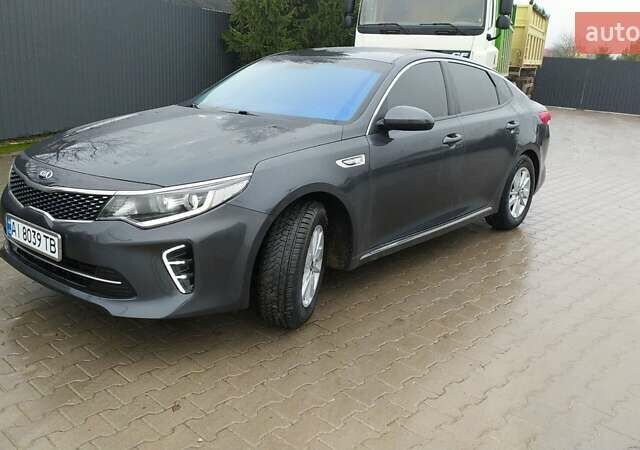 Сірий Кіа K5, об'ємом двигуна 2 л та пробігом 234 тис. км за 12750 $, фото 7 на Automoto.ua