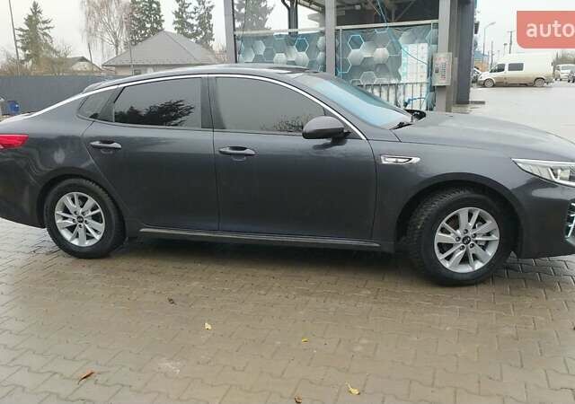 Сірий Кіа K5, об'ємом двигуна 2 л та пробігом 234 тис. км за 12750 $, фото 6 на Automoto.ua