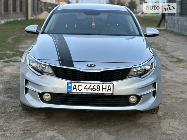 Сірий Кіа K5, об'ємом двигуна 2 л та пробігом 338 тис. км за 11700 $, фото 1 на Automoto.ua