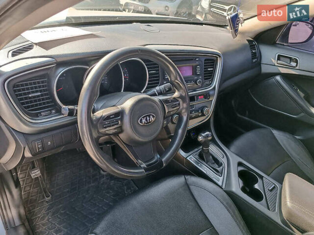 Сірий Кіа K5, об'ємом двигуна 2 л та пробігом 365 тис. км за 7490 $, фото 20 на Automoto.ua