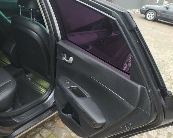 Сірий Кіа K5, об'ємом двигуна 2 л та пробігом 234 тис. км за 12750 $, фото 15 на Automoto.ua