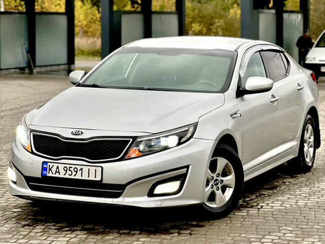 Сірий Кіа K5, об'ємом двигуна 2 л та пробігом 330 тис. км за 6999 $, фото 3 на Automoto.ua