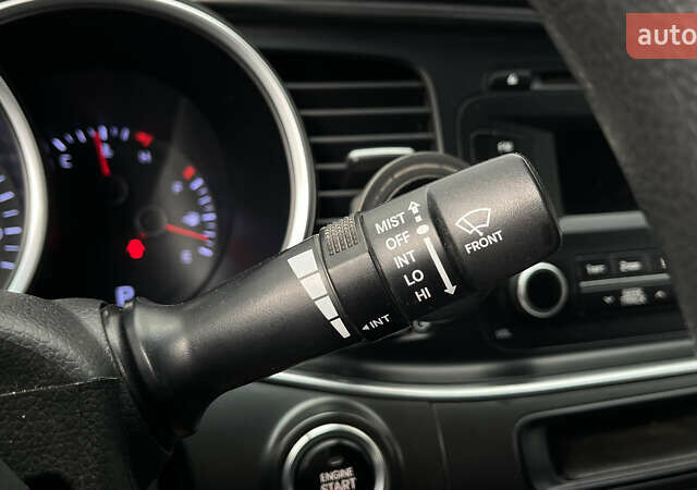 Серый Киа K5, объемом двигателя 2 л и пробегом 197 тыс. км за 11000 $, фото 22 на Automoto.ua