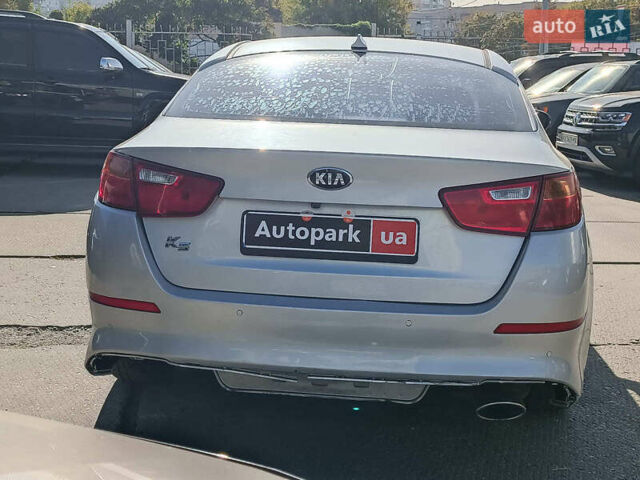 Сірий Кіа K5, об'ємом двигуна 2 л та пробігом 365 тис. км за 7490 $, фото 7 на Automoto.ua