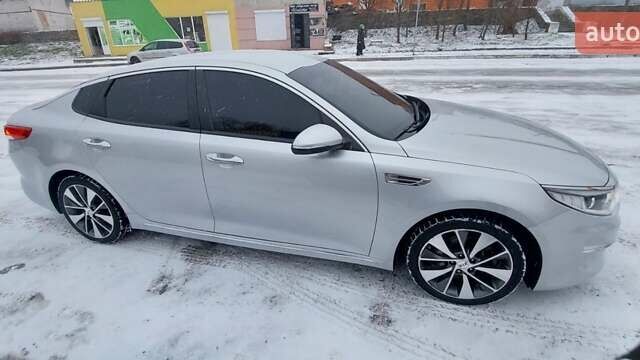 Серый Киа K5, объемом двигателя 1.7 л и пробегом 181 тыс. км за 14500 $, фото 35 на Automoto.ua