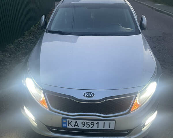 Серый Киа K5, объемом двигателя 0 л и пробегом 335 тыс. км за 9250 $, фото 14 на Automoto.ua