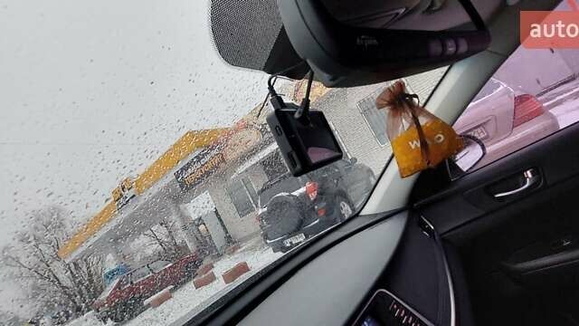 Серый Киа K5, объемом двигателя 1.7 л и пробегом 181 тыс. км за 14500 $, фото 26 на Automoto.ua