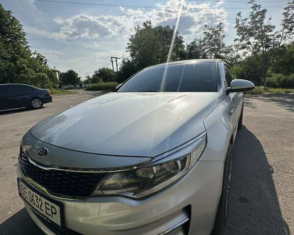 Серый Киа K5, объемом двигателя 2 л и пробегом 215 тыс. км за 11500 $, фото 19 на Automoto.ua