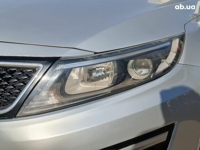 Сірий Кіа K5, об'ємом двигуна 2 л та пробігом 365 тис. км за 7490 $, фото 2 на Automoto.ua