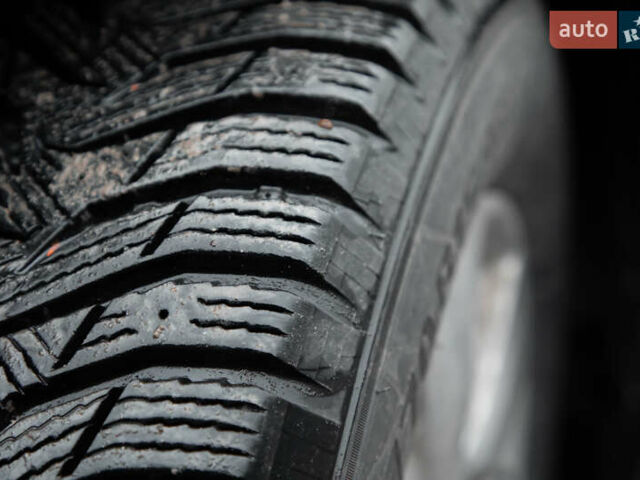 Сірий Кіа K5, об'ємом двигуна 2 л та пробігом 350 тис. км за 9700 $, фото 19 на Automoto.ua