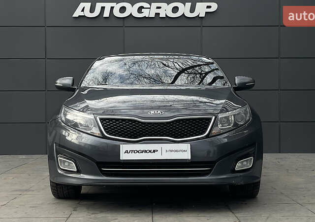 Серый Киа K5, объемом двигателя 2 л и пробегом 197 тыс. км за 11000 $, фото 1 на Automoto.ua