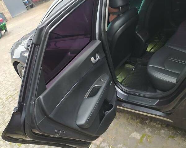 Сірий Кіа K5, об'ємом двигуна 2 л та пробігом 234 тис. км за 12750 $, фото 13 на Automoto.ua