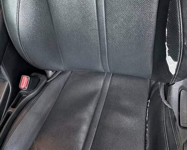 Сірий Кіа K5, об'ємом двигуна 2 л та пробігом 265 тис. км за 11000 $, фото 15 на Automoto.ua