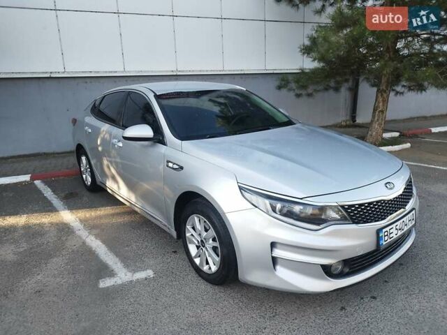 Сірий Кіа K5, об'ємом двигуна 2 л та пробігом 235 тис. км за 12100 $, фото 11 на Automoto.ua