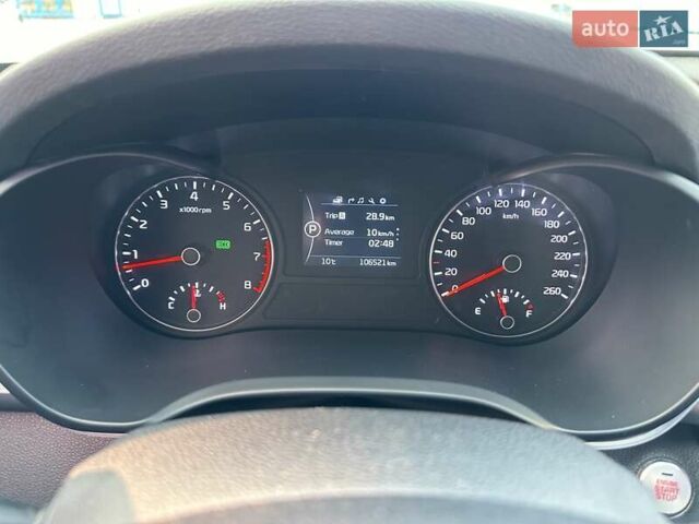 Сірий Кіа K5, об'ємом двигуна 2 л та пробігом 106 тис. км за 13300 $, фото 30 на Automoto.ua