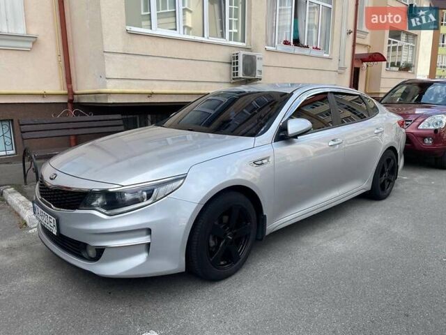Серый Киа K5, объемом двигателя 2 л и пробегом 281 тыс. км за 11250 $, фото 22 на Automoto.ua