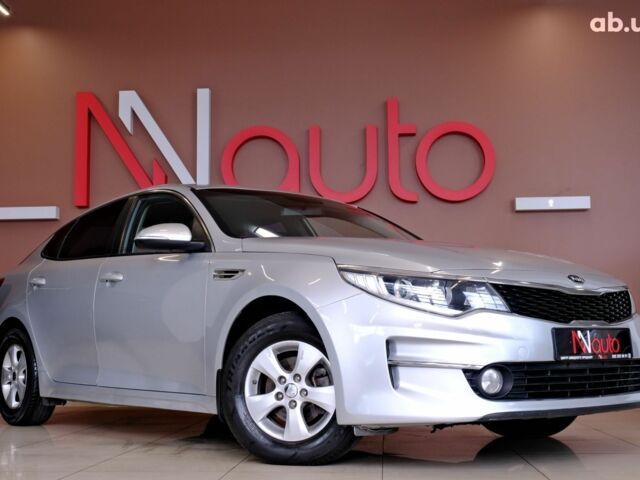 Серый Киа K5, объемом двигателя 2 л и пробегом 296 тыс. км за 7900 $, фото 3 на Automoto.ua