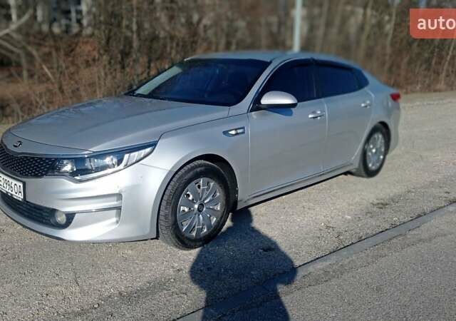 Серый Киа K5, объемом двигателя 2 л и пробегом 117 тыс. км за 14900 $, фото 97 на Automoto.ua