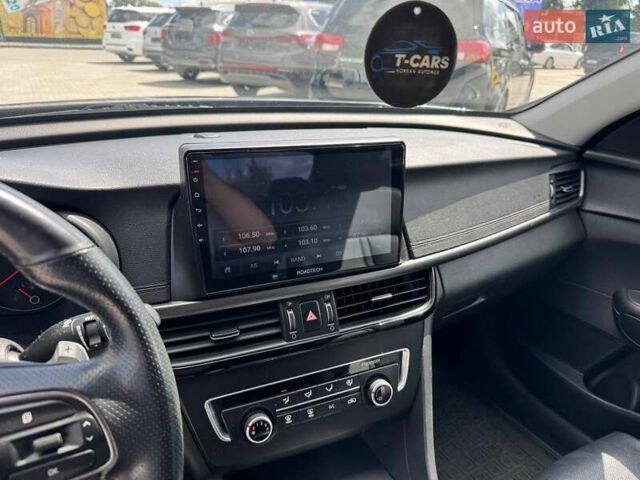 Сірий Кіа K5, об'ємом двигуна 2 л та пробігом 257 тис. км за 12200 $, фото 11 на Automoto.ua