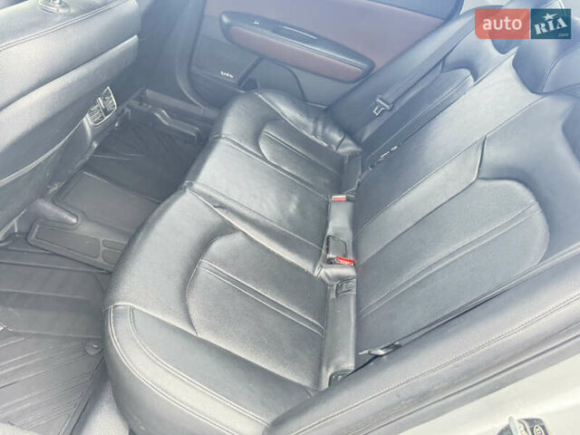 Серый Киа K5, объемом двигателя 2 л и пробегом 307 тыс. км за 8950 $, фото 10 на Automoto.ua