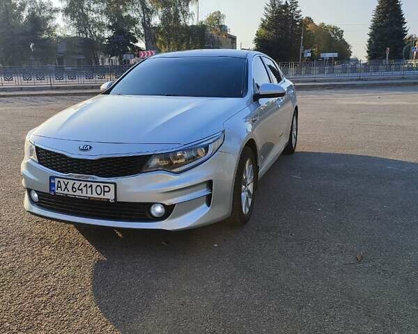 Сірий Кіа K5, об'ємом двигуна 2 л та пробігом 305 тис. км за 11000 $, фото 4 на Automoto.ua