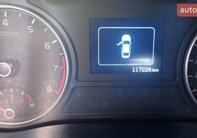 Серый Киа K5, объемом двигателя 2 л и пробегом 117 тыс. км за 14900 $, фото 40 на Automoto.ua