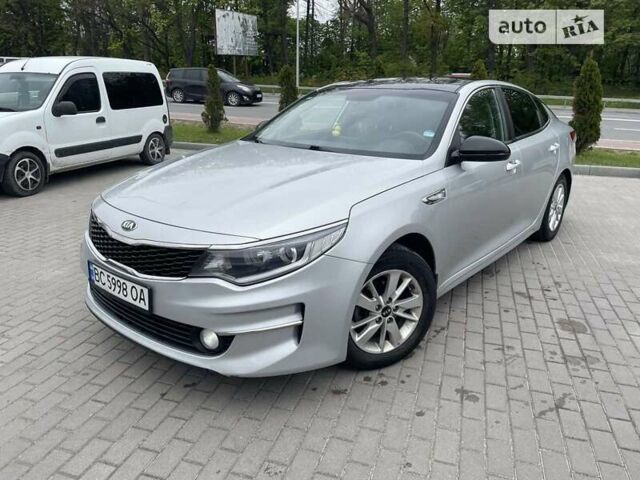 Сірий Кіа K5, об'ємом двигуна 2 л та пробігом 210 тис. км за 11150 $, фото 6 на Automoto.ua