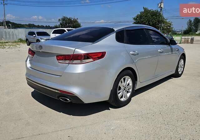 Сірий Кіа K5, об'ємом двигуна 2 л та пробігом 322 тис. км за 11990 $, фото 3 на Automoto.ua