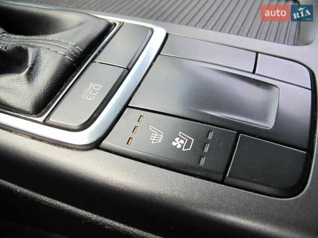 Серый Киа K5, объемом двигателя 2 л и пробегом 327 тыс. км за 11790 $, фото 66 на Automoto.ua