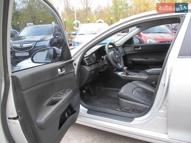 Сірий Кіа K5, об'ємом двигуна 2 л та пробігом 291 тис. км за 12800 $, фото 9 на Automoto.ua