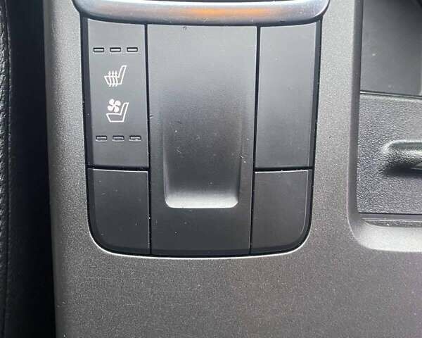 Сірий Кіа K5, об'ємом двигуна 2 л та пробігом 322 тис. км за 11990 $, фото 9 на Automoto.ua