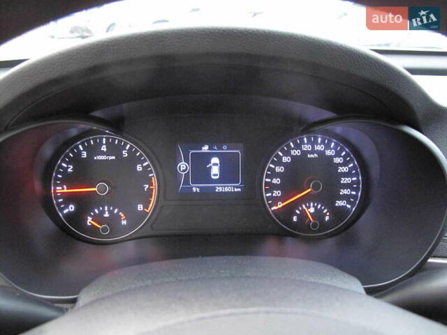 Сірий Кіа K5, об'ємом двигуна 2 л та пробігом 291 тис. км за 12800 $, фото 42 на Automoto.ua
