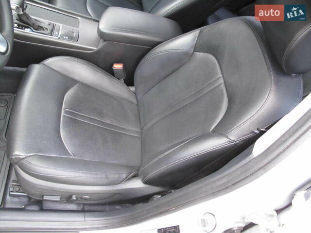 Сірий Кіа K5, об'ємом двигуна 2 л та пробігом 291 тис. км за 12800 $, фото 13 на Automoto.ua