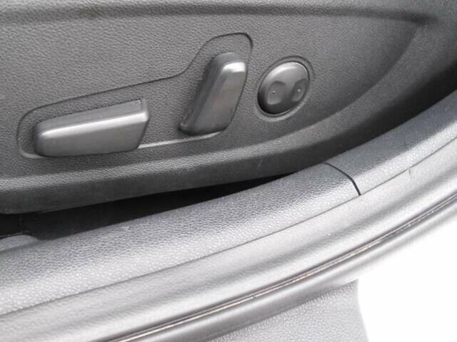 Сірий Кіа K5, об'ємом двигуна 2 л та пробігом 291 тис. км за 12800 $, фото 16 на Automoto.ua