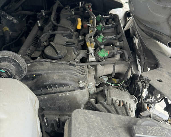 Серый Киа K5, объемом двигателя 2 л и пробегом 130 тыс. км за 4999 $, фото 4 на Automoto.ua