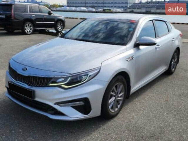 Сірий Кіа K5, об'ємом двигуна 2 л та пробігом 280 тис. км за 8800 $, фото 2 на Automoto.ua