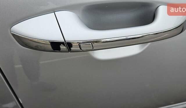 Серый Киа K5, объемом двигателя 2 л и пробегом 206 тыс. км за 14900 $, фото 24 на Automoto.ua