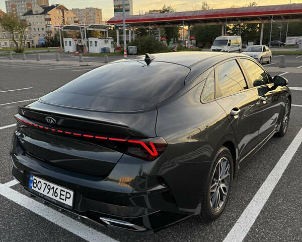 Серый Киа K5, объемом двигателя 2 л и пробегом 192 тыс. км за 19900 $, фото 11 на Automoto.ua