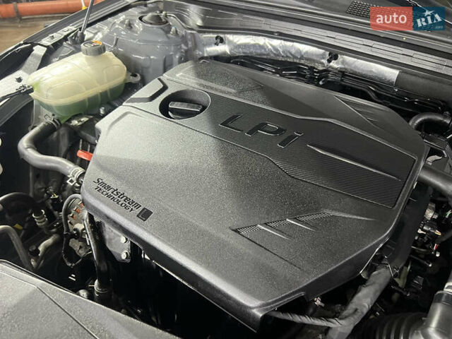Серый Киа K5, объемом двигателя 2 л и пробегом 116 тыс. км за 21799 $, фото 20 на Automoto.ua