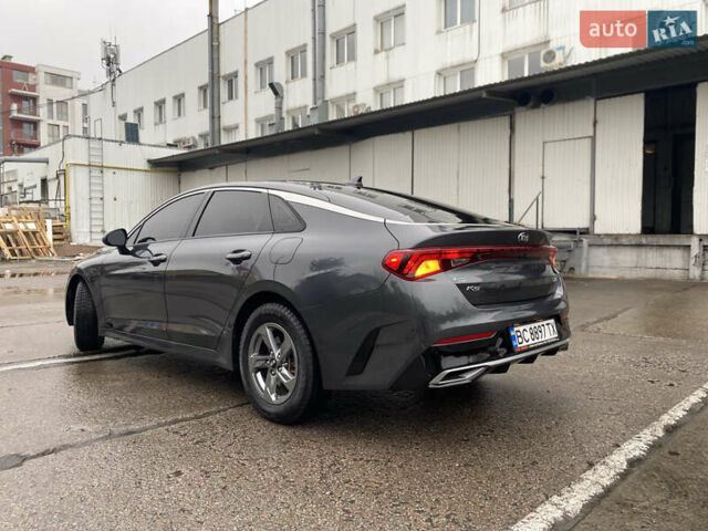 Серый Киа K5, объемом двигателя 1.6 л и пробегом 140 тыс. км за 20500 $, фото 9 на Automoto.ua