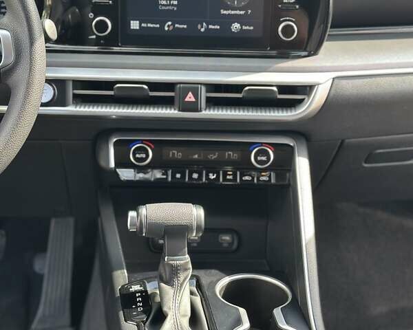 Сірий Кіа K5, об'ємом двигуна 1.6 л та пробігом 76 тис. км за 21300 $, фото 37 на Automoto.ua