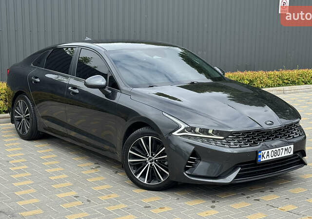 Сірий Кіа K5, об'ємом двигуна 2 л та пробігом 115 тис. км за 29000 $, фото 5 на Automoto.ua